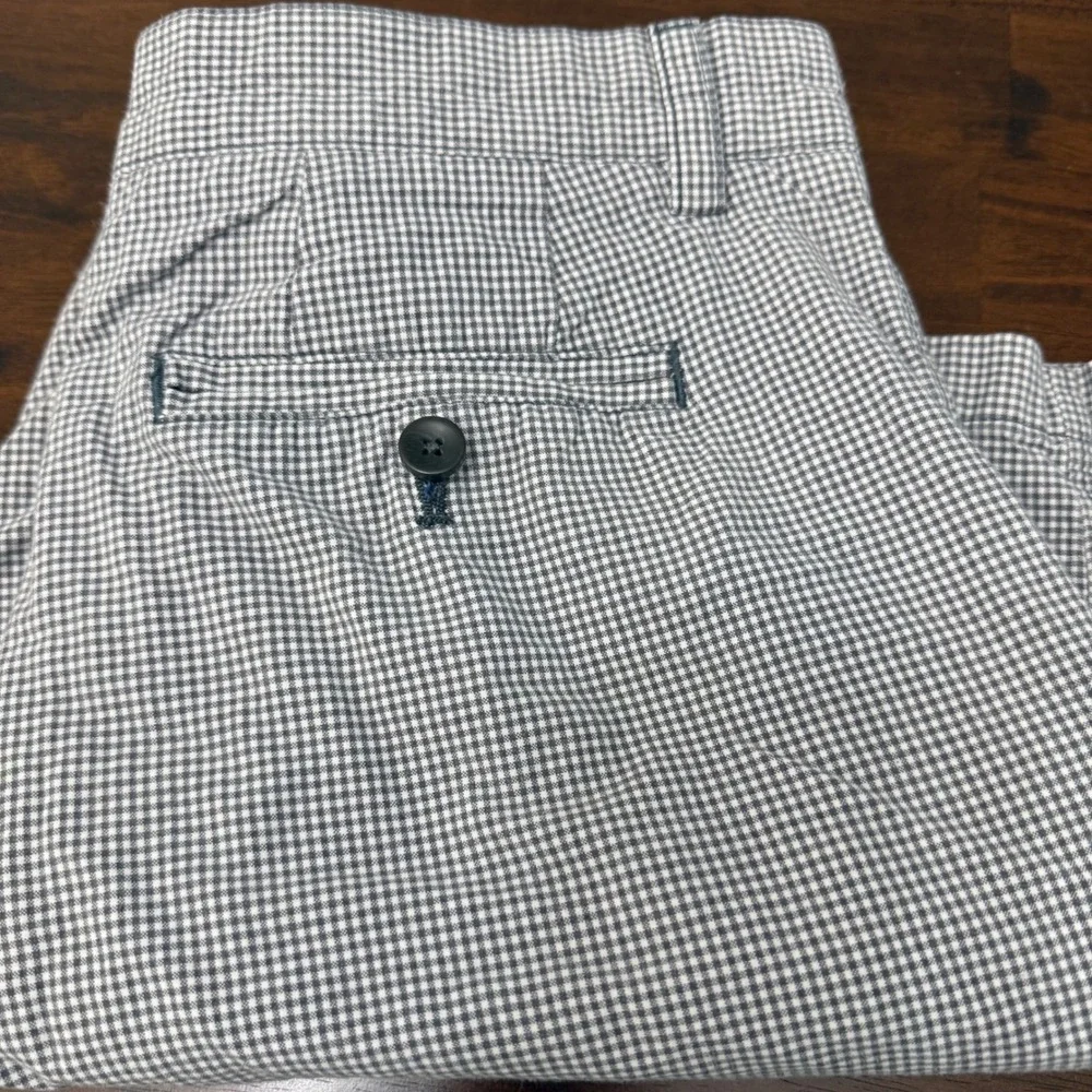 Banana Republic Aiden Short Mens 30 Blue White Gingham Slim Fit Chino Shorts